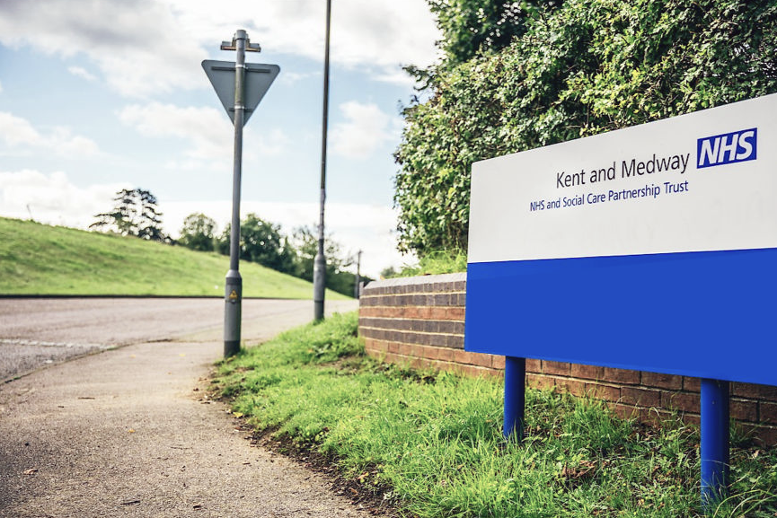Landscape shot of the kent and medway sign